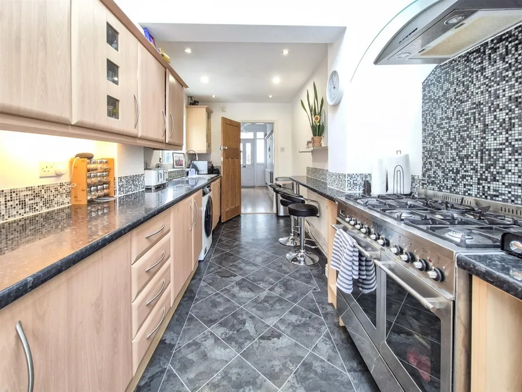 Broxton Avenue, Prenton, CH43, photo 15