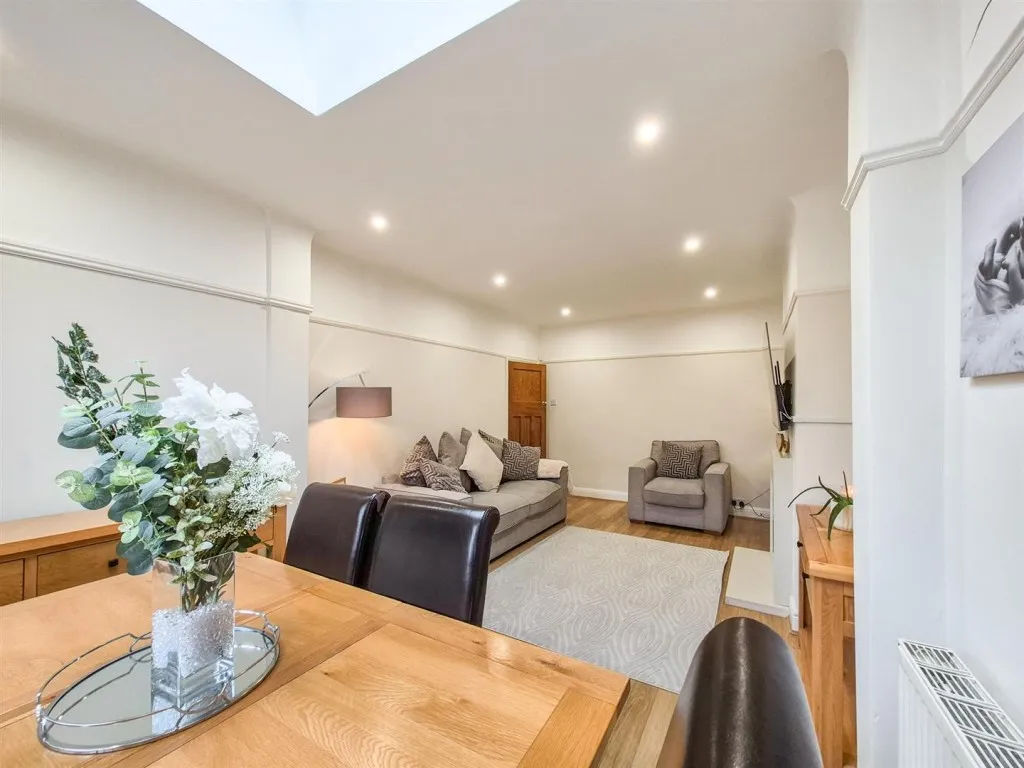 Broxton Avenue, Prenton, CH43, photo 9
