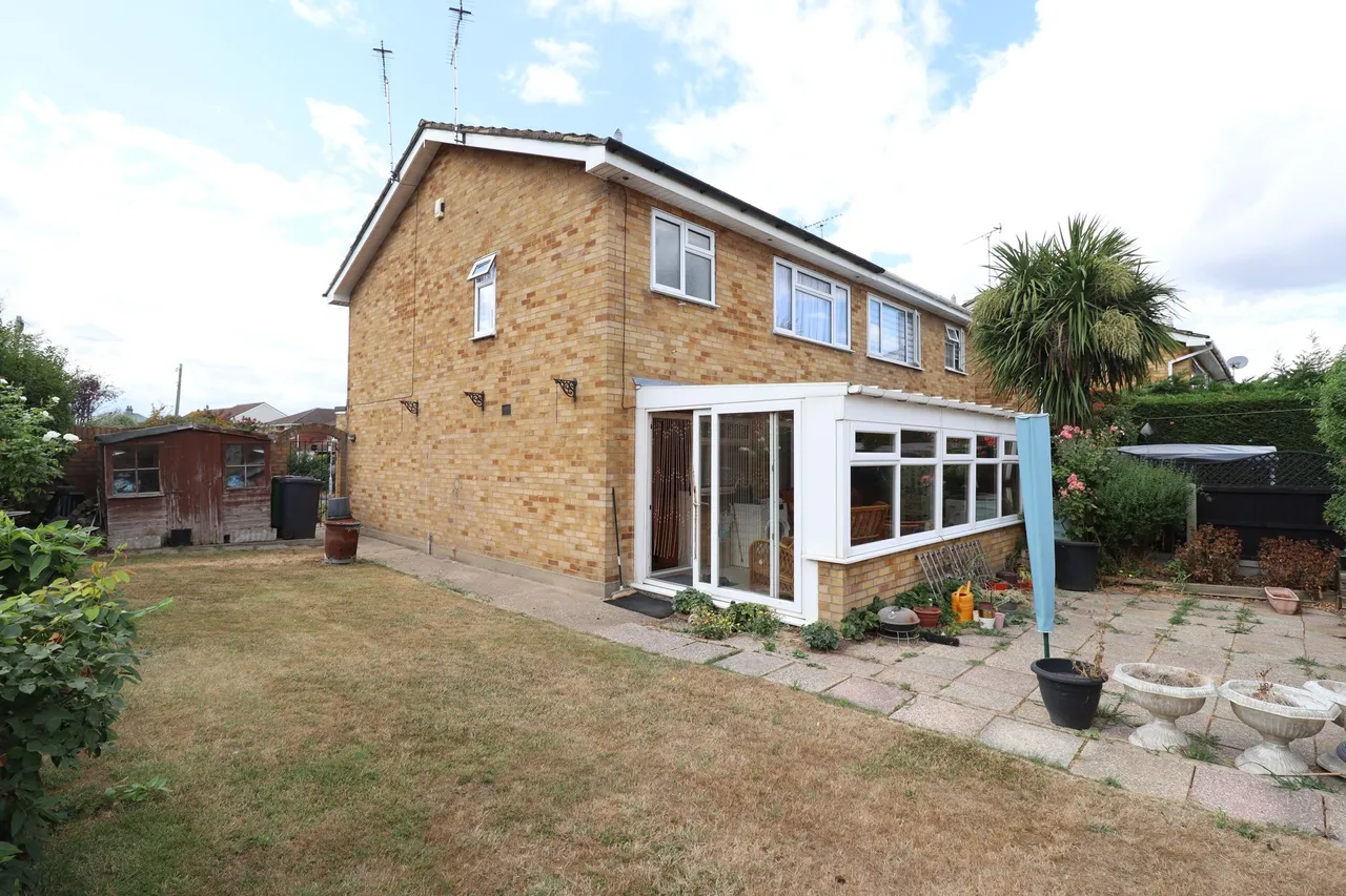 Hambro Hill, Rayleigh, Essex, SS6 9NH, photo 3