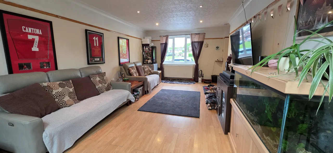 Cherry Tree Close, Romiley, SK6, photo 3