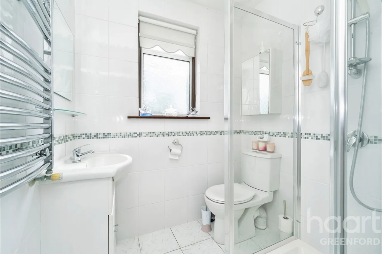 Hicks Avenue, Greenford, UB6, photo 10