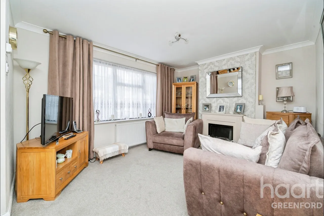 Hicks Avenue, Greenford, UB6, photo 4