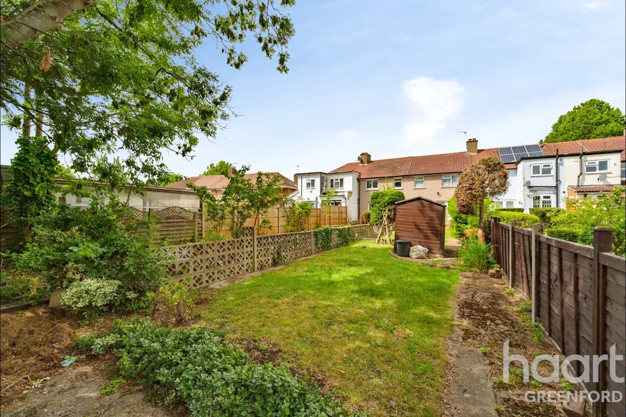 Hicks Avenue, Greenford, UB6, photo 16