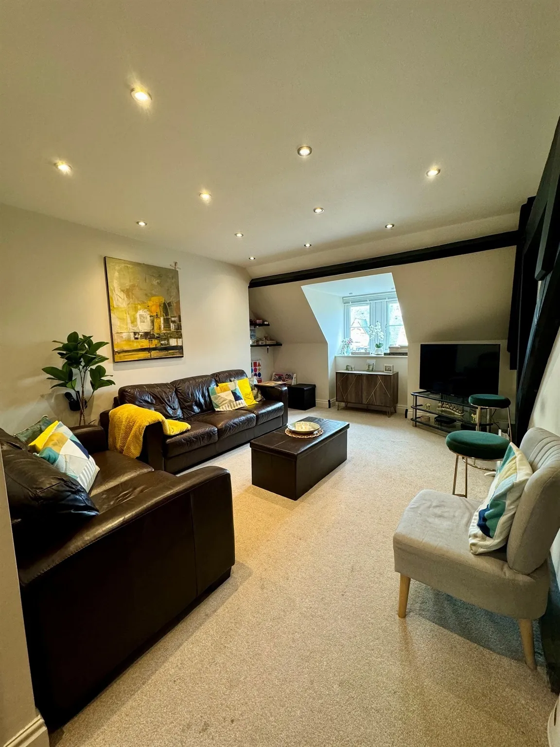 Aston Close, Watford, photo 4