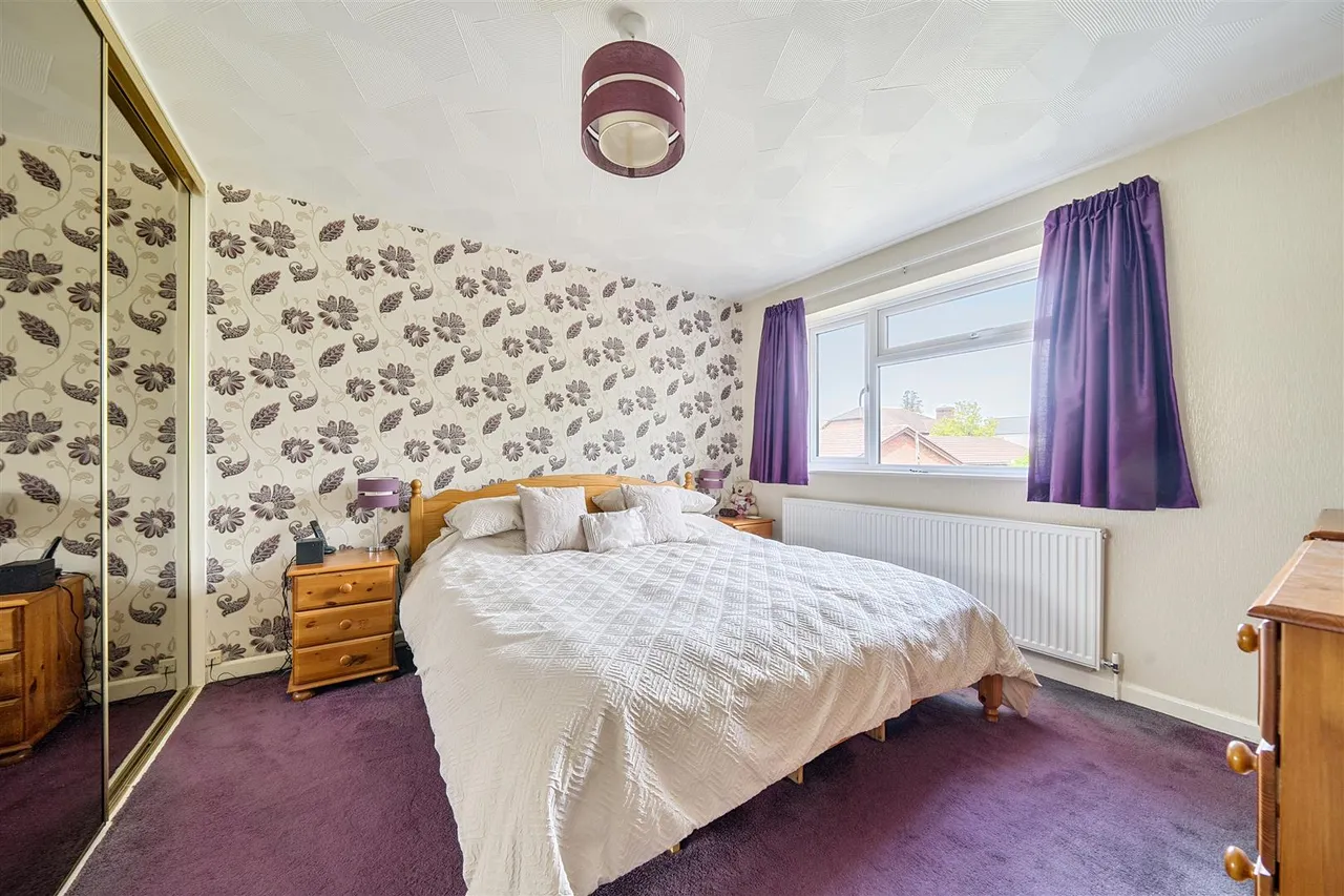 Bridge Road, Sarisbury Green, photo 11