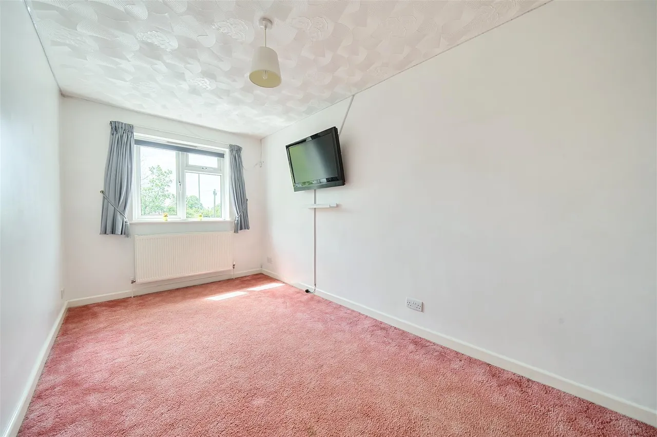 Bridge Road, Sarisbury Green, photo 13