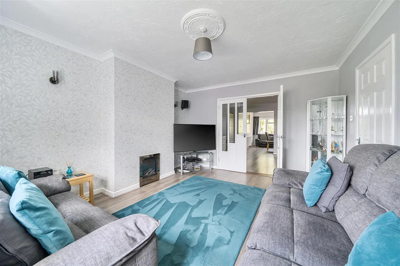 Bridge Road, Sarisbury Green, photo 4
