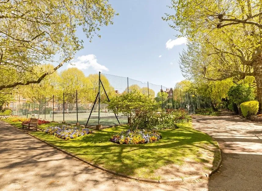Queen's Club Gardens, West Kensington, W14, photo 5