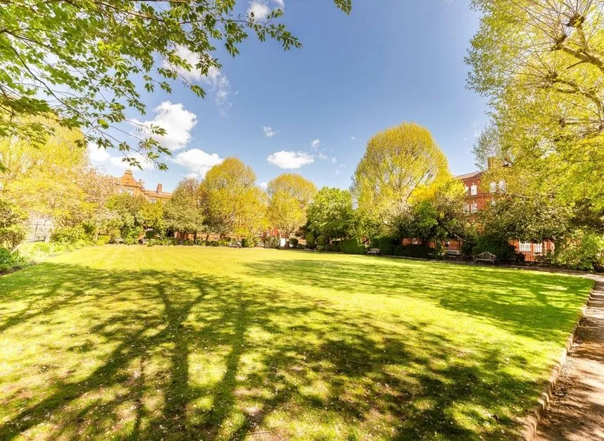 Queen's Club Gardens, West Kensington, W14, photo 6