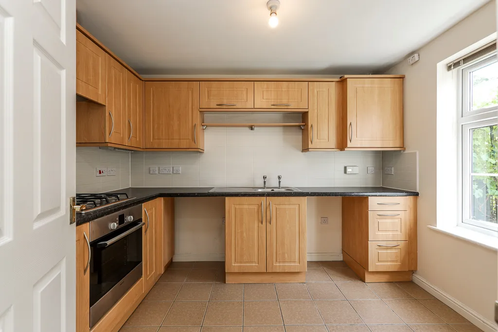 Thatcham Avenue, Kingsway, Gloucester, GL2, photo 2