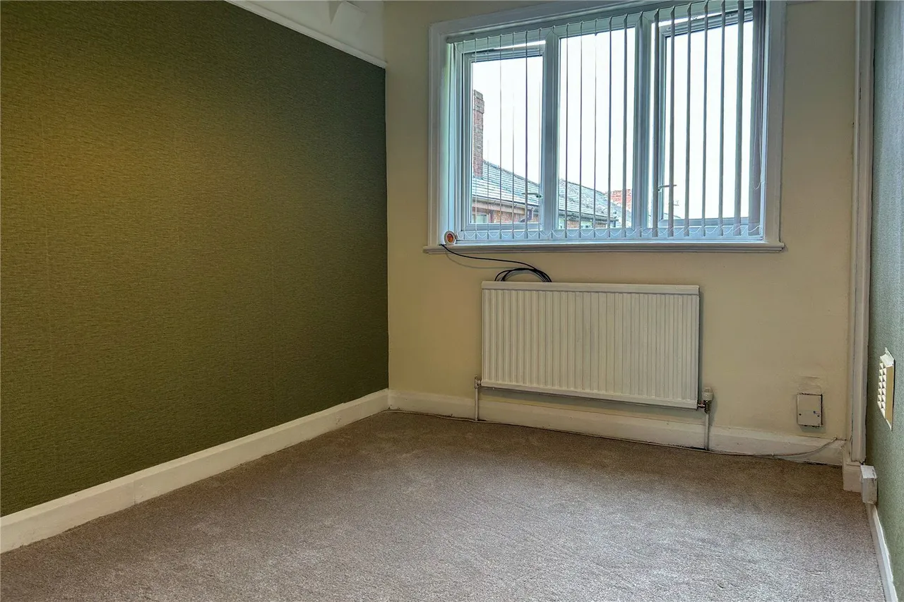 Cobham Avenue, Moston, M40, photo 14