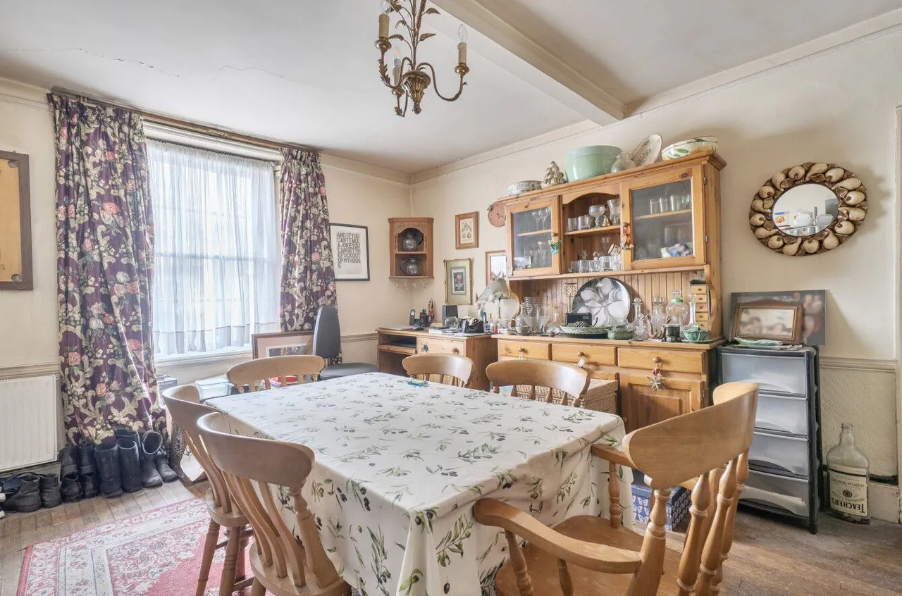 Silver Street, Warminster, BA12, photo 9