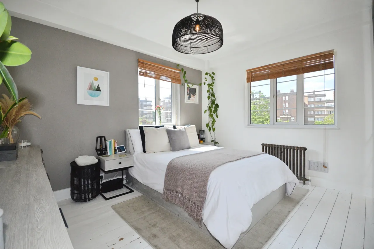 Chiswick Village, London, photo 6