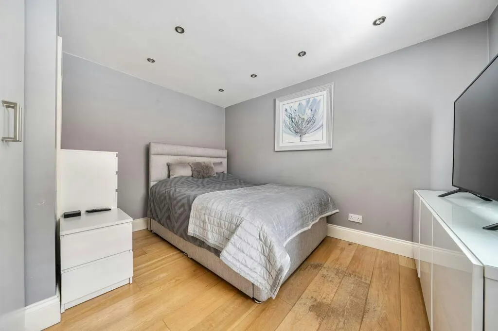 Balcombe Road, Horley, RH6, photo 33