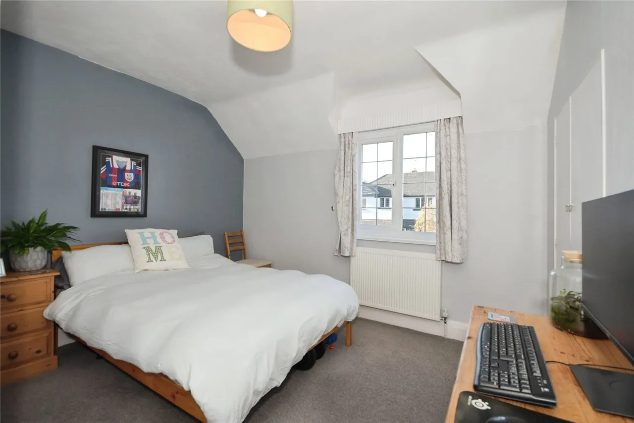 Backmoor Crescent, Sheffield, S8, photo 12