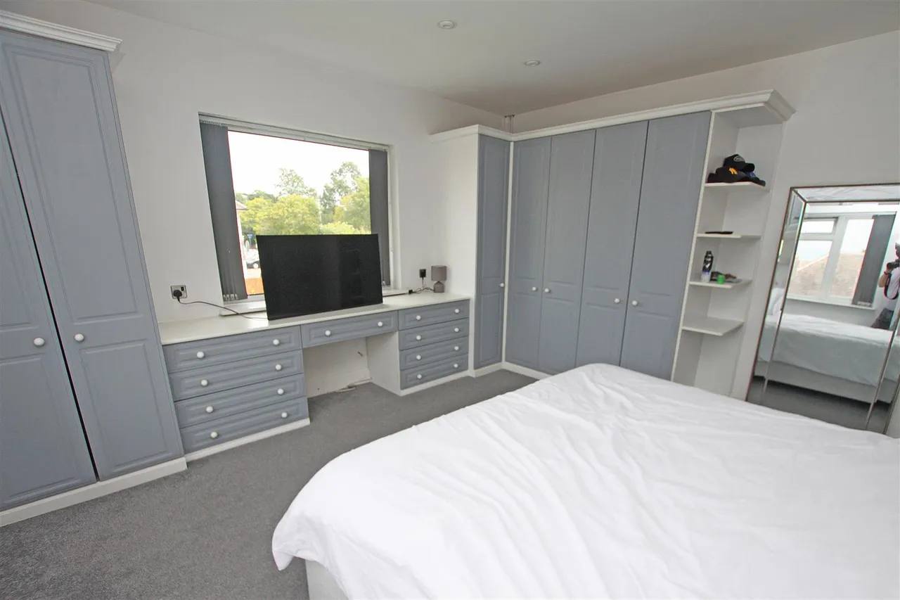Longbarrow Close, Bournemouth, BH8, photo 7