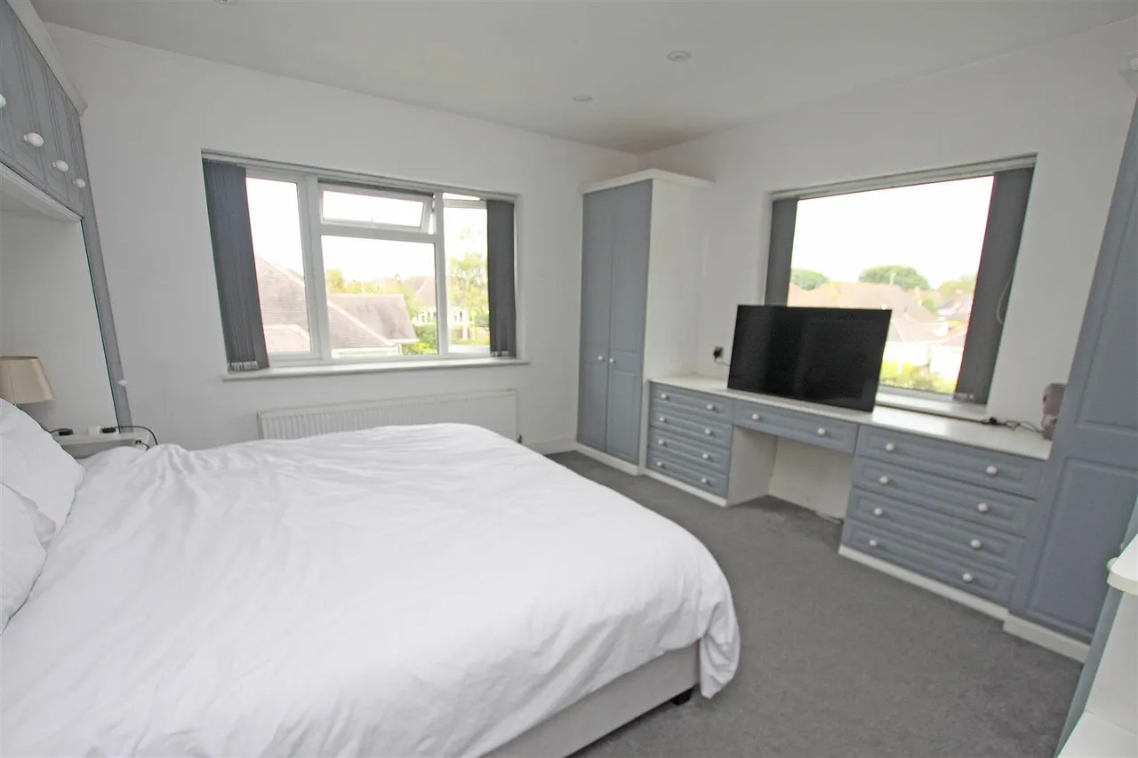 Longbarrow Close, Bournemouth, BH8, photo 6