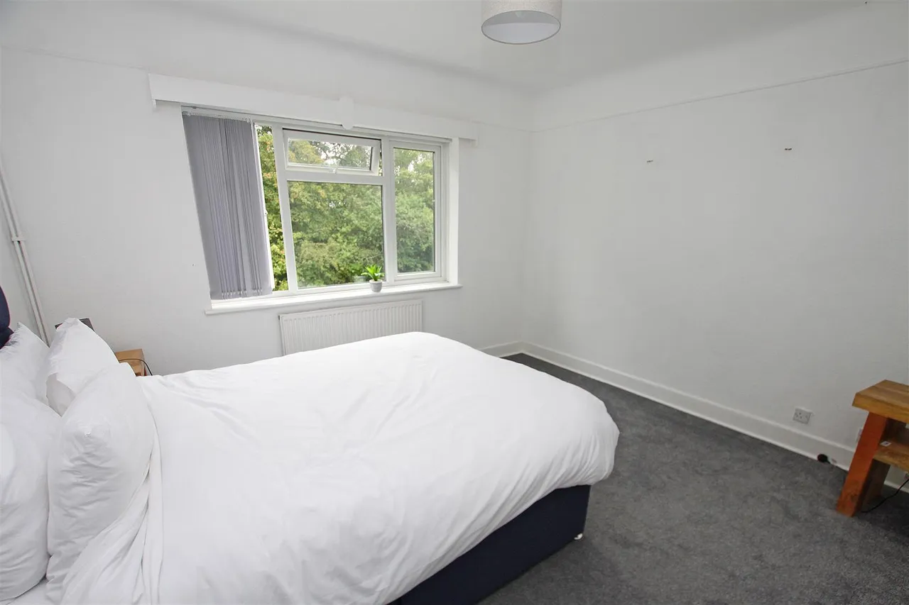 Longbarrow Close, Bournemouth, BH8, photo 8
