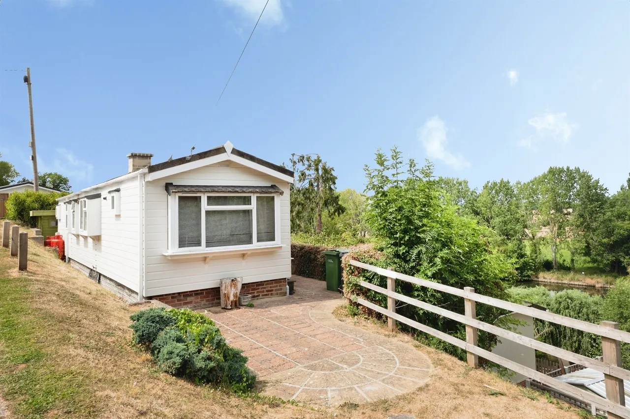 2 bed house for sale — River View, Shillingford Hill, Wallingford