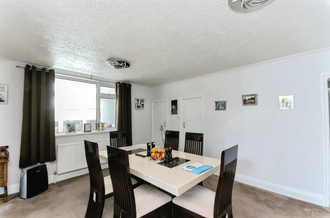 Thorne Crescent, Bexhill-On-Sea, TN39, photo 6