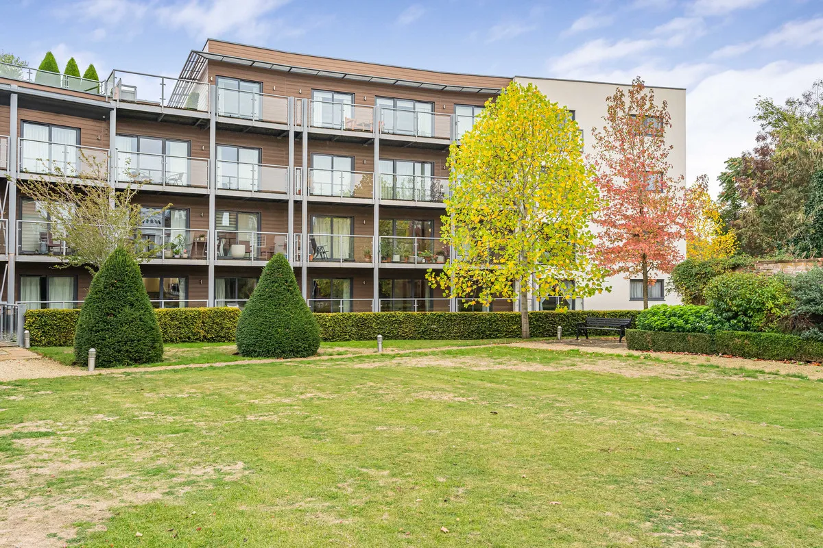 2 bed flat for sale, The Old Gaol, Abingdon, OX14