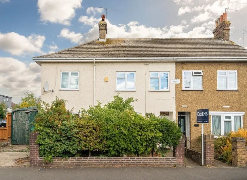 5 bed house for sale — Hampton Lane, Hanworth, TW13