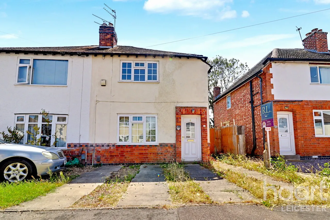 2 bed house for sale, Kingston Avenue, Wigston, LE18