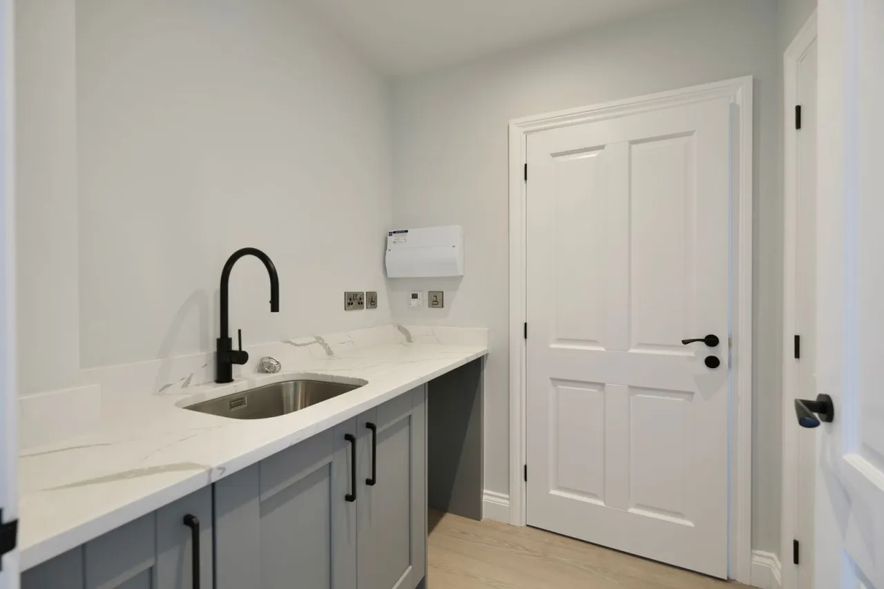 Manor Farm, Wennington, PE28, photo 5
