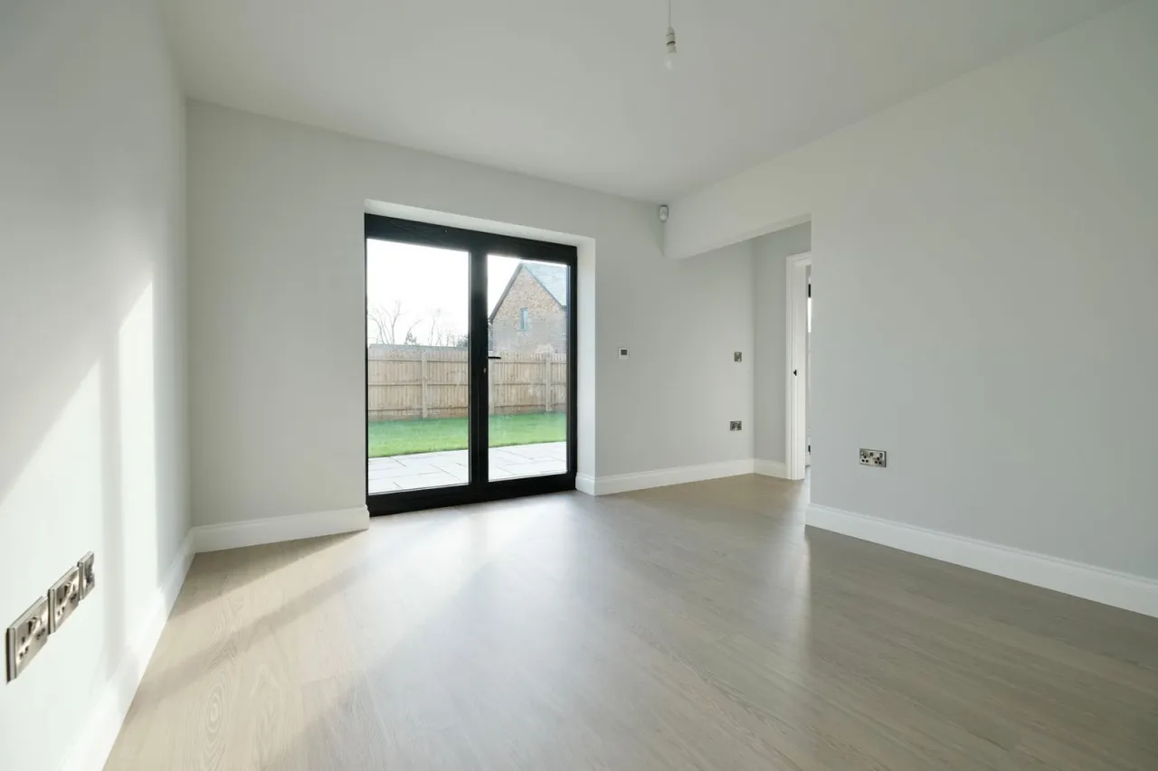 Manor Farm, Wennington, PE28, photo 2