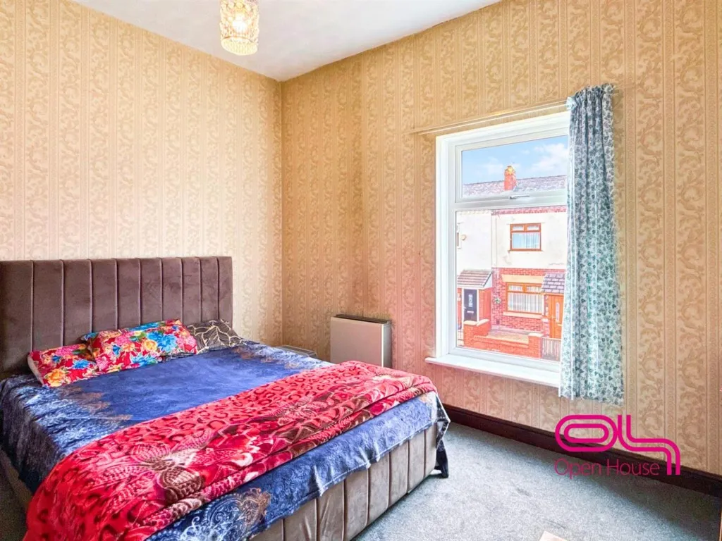 Morris Green Lane, Bolton, BL3, photo 7