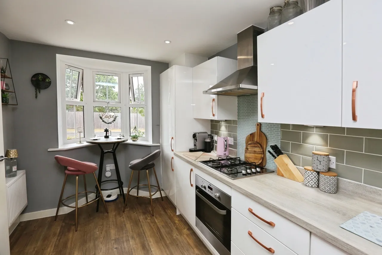 Gloucester Drive, Sarisbury Green, SO31, photo 6