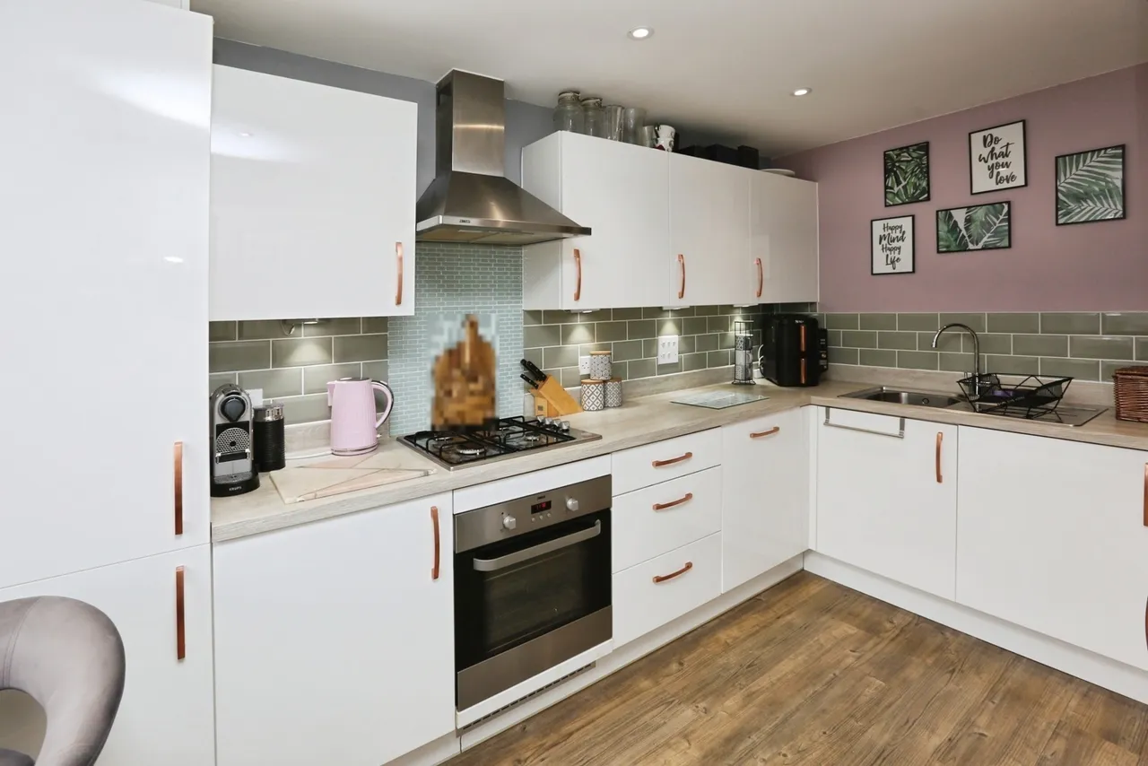 Gloucester Drive, Sarisbury Green, SO31, photo 5