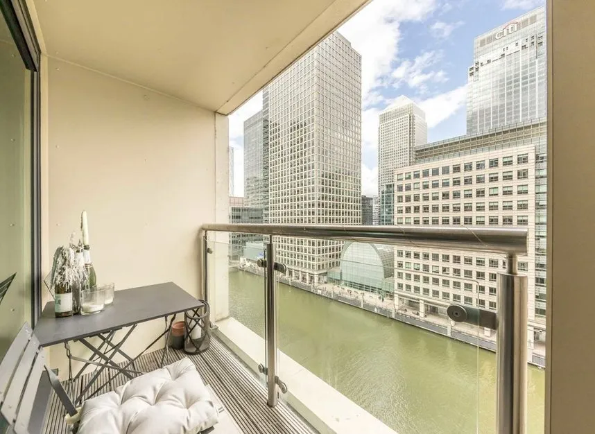 South Quay Square, Canary Wharf, E14, photo 7