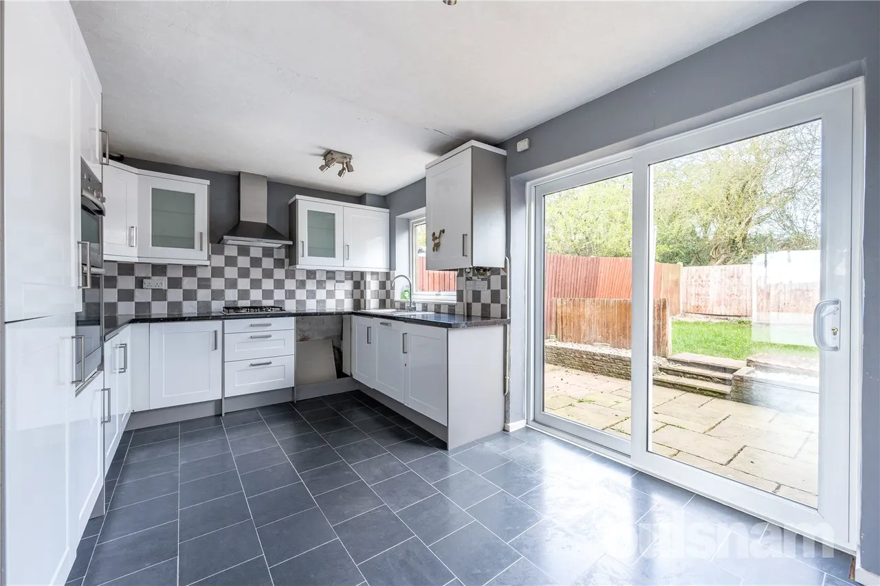 Charnwood Close, Rednal, Birmingham, West Midlands, B45 0JY, photo 2