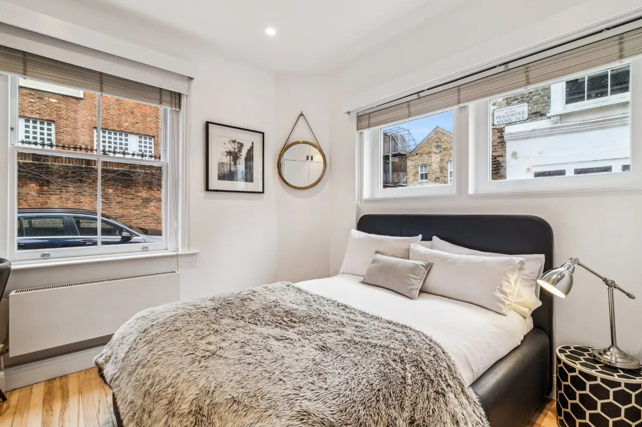 Pembroke Mews, London, W8, photo 11