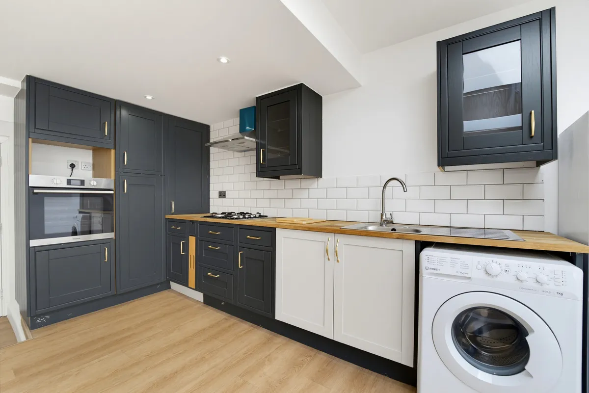 Surrey, KT12, photo 5