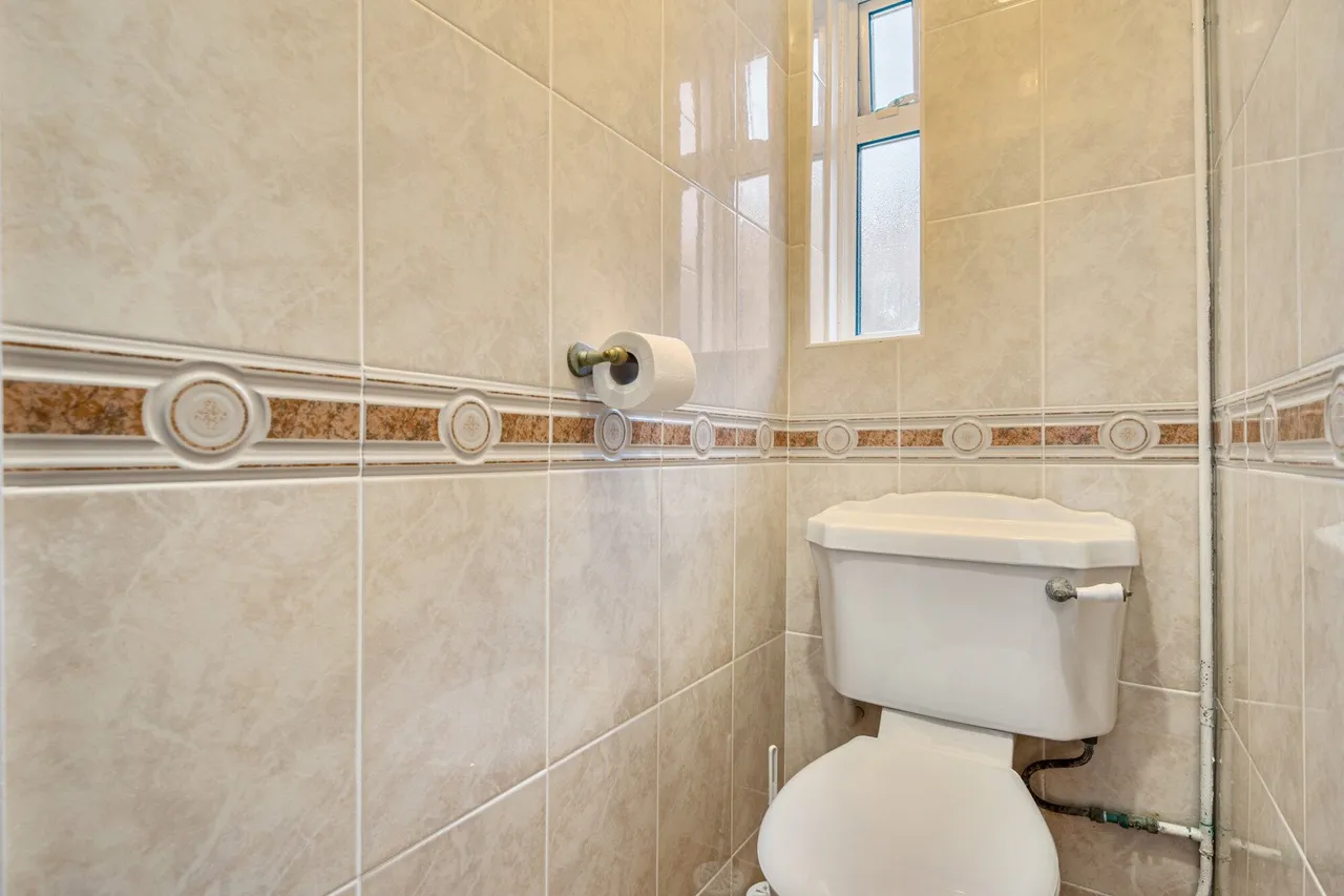 Eastry Road, DA8, photo 17