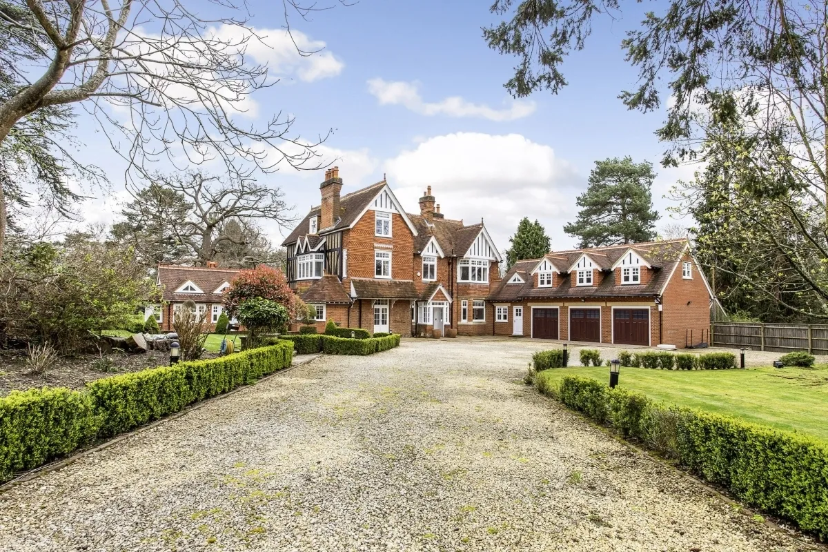 Hollybush Hill Stoke Poges SL2, photo 11