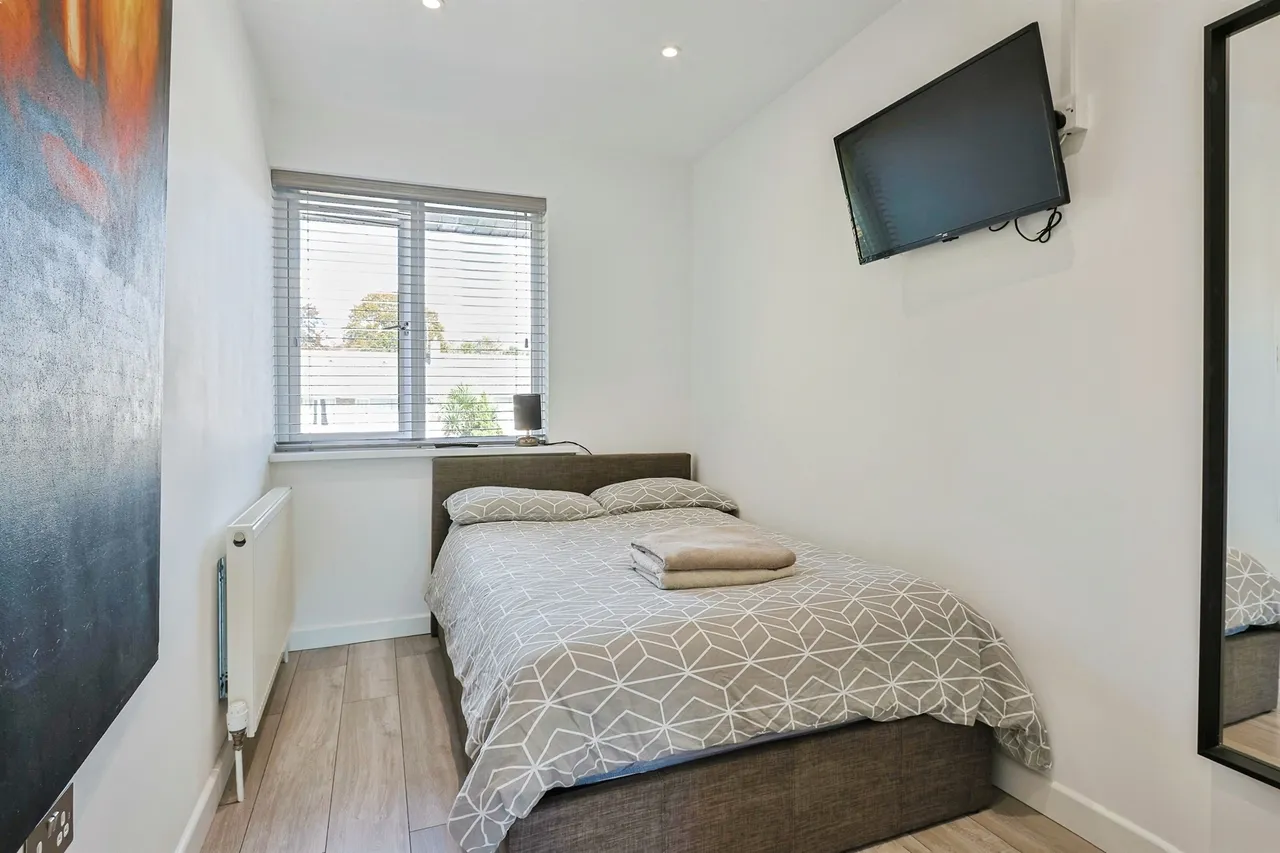 Poole Road, Branksome, BH12, photo 15