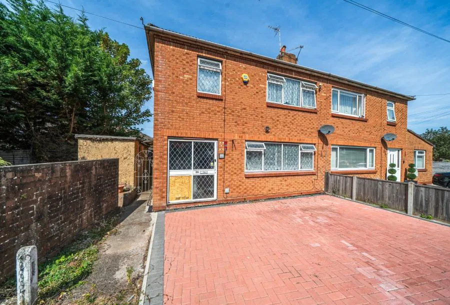 3 bed house for sale, Brockworth Crescent, Frenchay Park, BS16