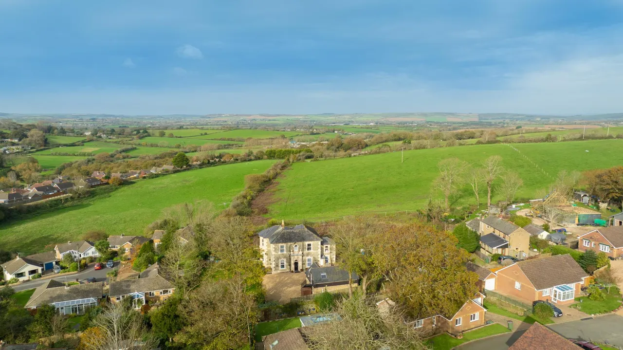 Wroxall, PO38, photo 2