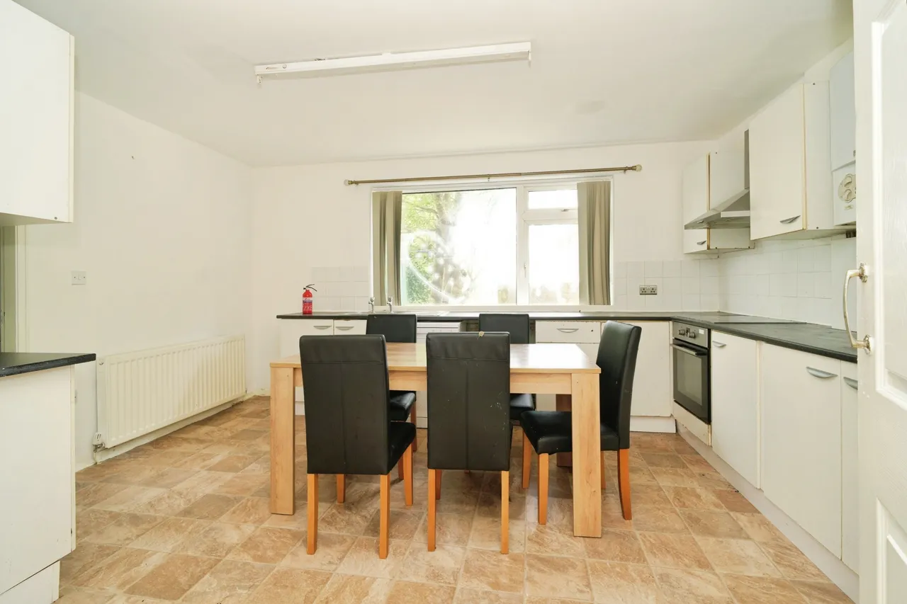 Drinkwater Road, Manchester, photo 4