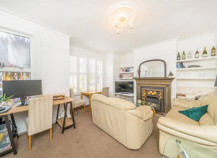 Honeybrook Road, Clapham South, SW12, photo 2