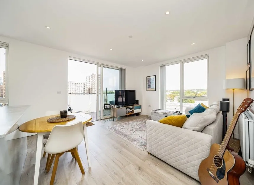 Lismore Boulevard, Colindale, NW9, photo 4