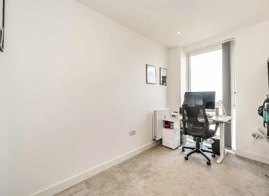Lismore Boulevard, Colindale, NW9, photo 6