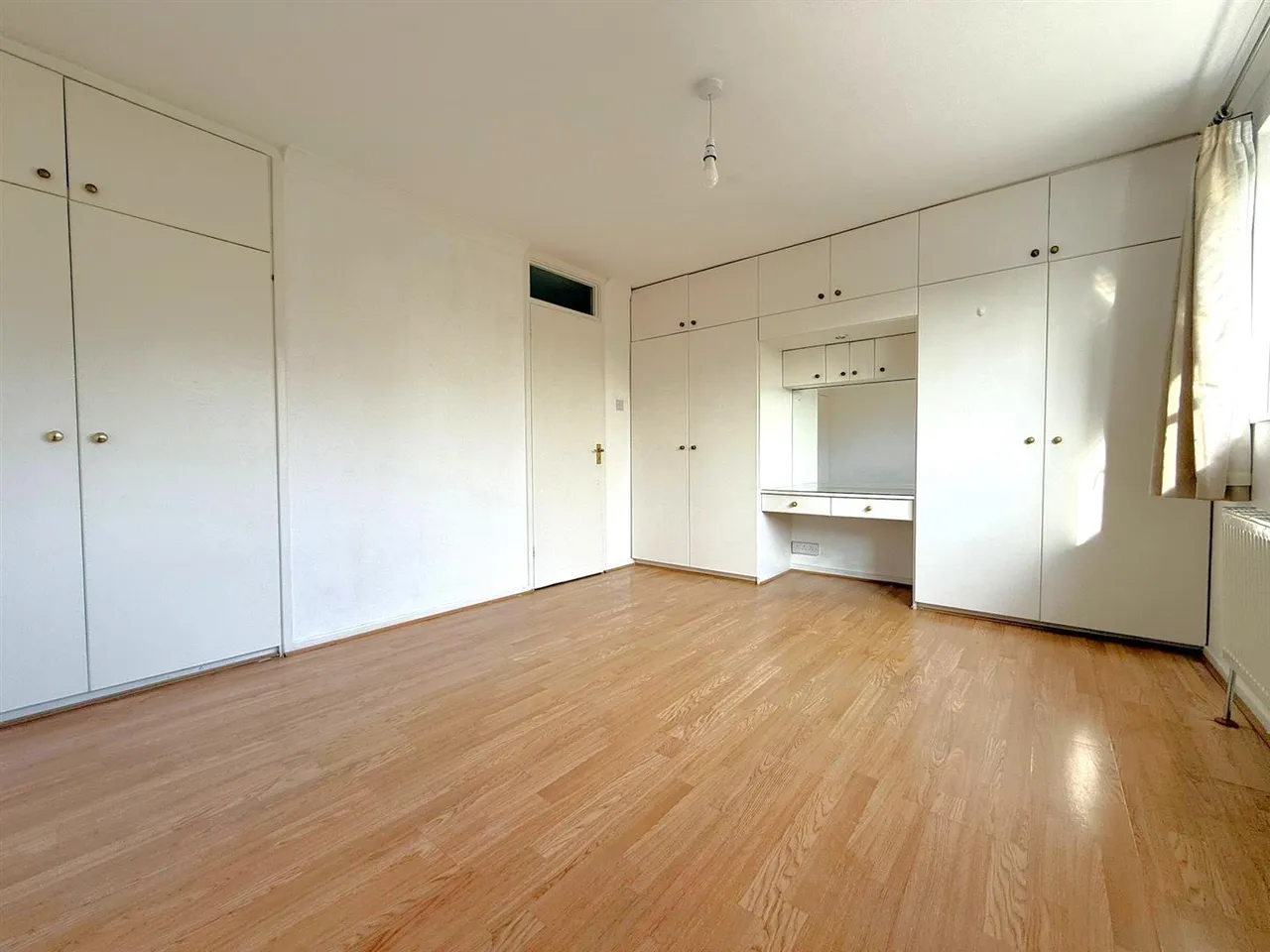 Edgar Road, Hounslow, photo 3