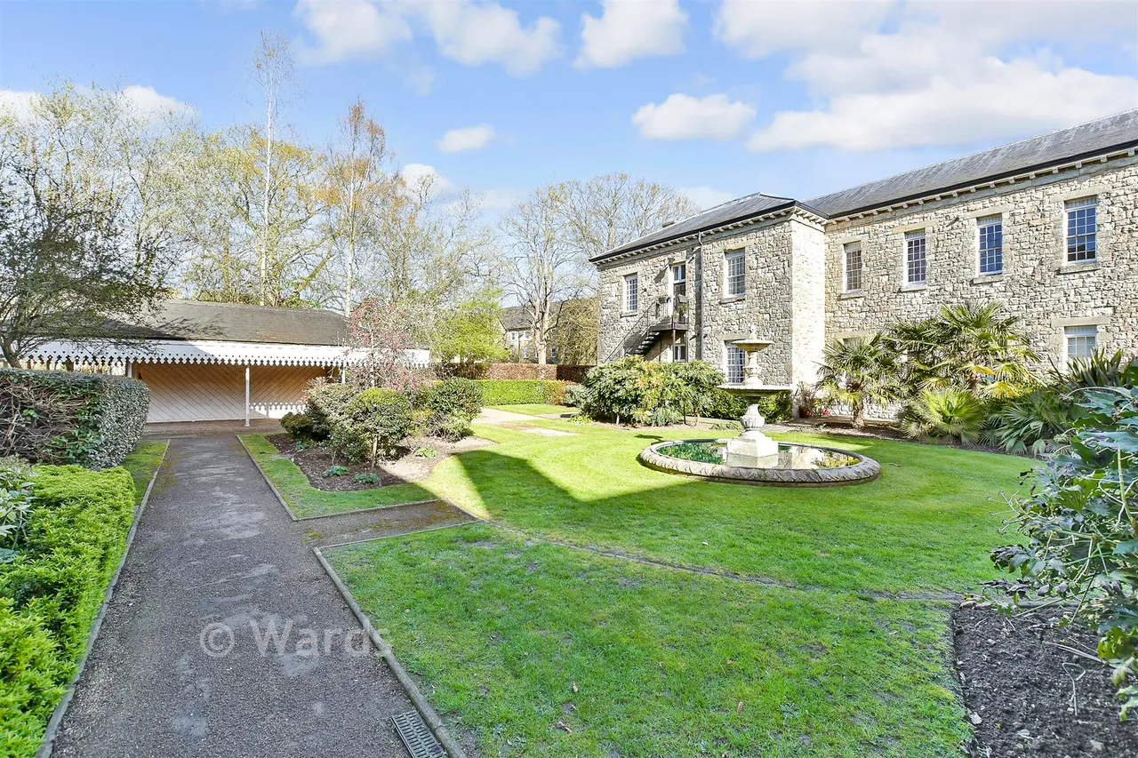 Fennel Close, Maidstone, ME16, photo 13