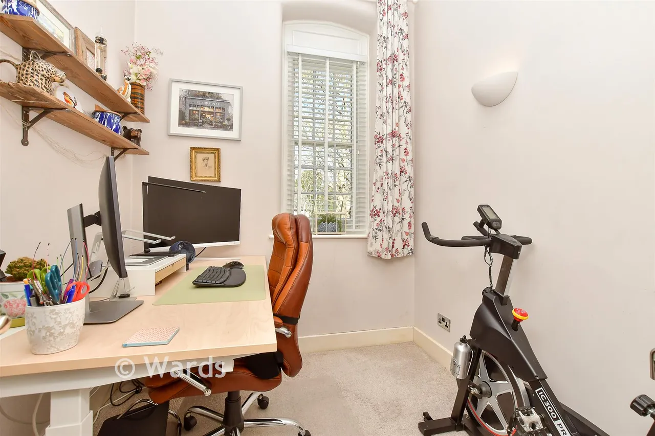 Fennel Close, Maidstone, ME16, photo 10