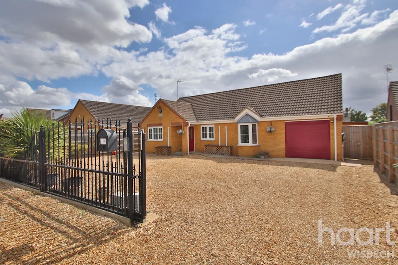 Back Road, Murrow, PE13, photo 21