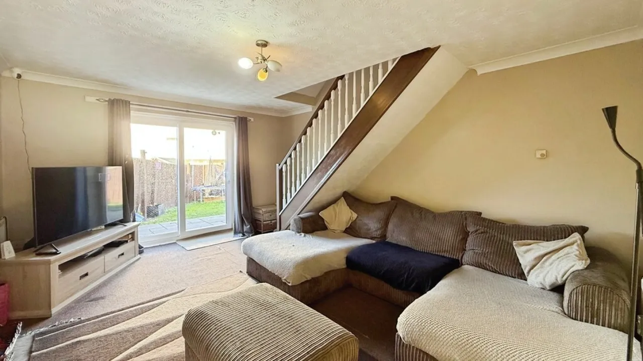 Kingfisher Drive, Westbury, BA13, photo 4